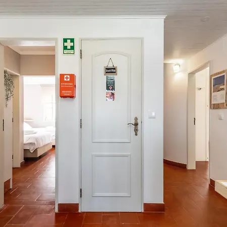 Hostel Santa, Sea & Sun Santa Cruz (Oeste)